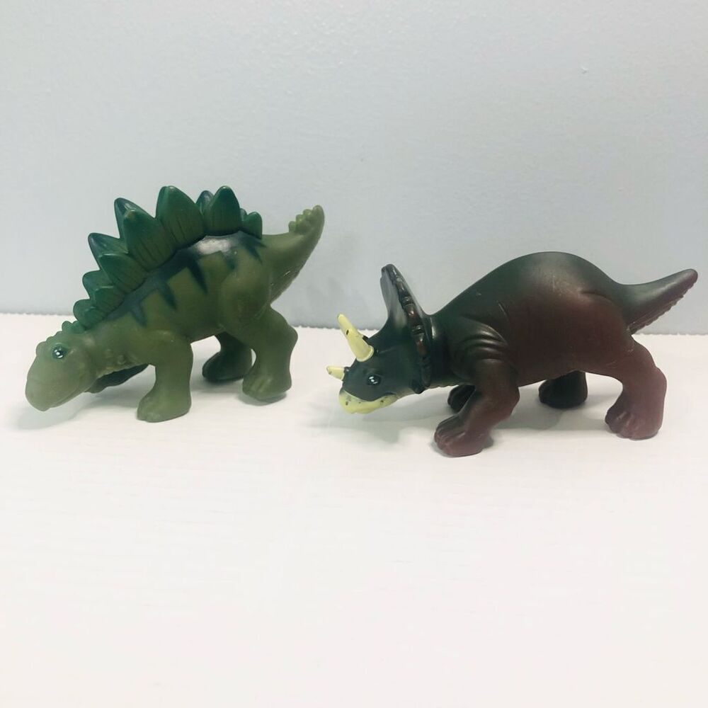 dinosaurs 5 inch trisauratops and‎ stegosaurus prehistoric lot of 2 toys